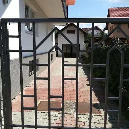 Casa Ana * Брашов